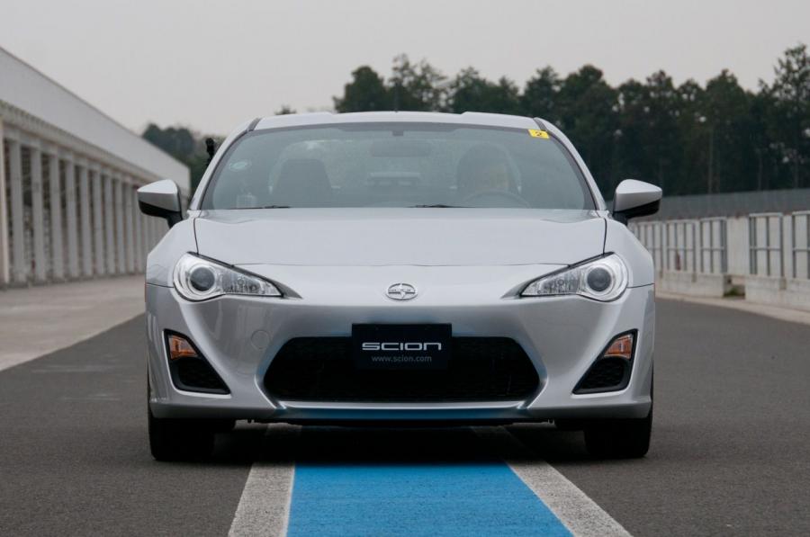  Scion FR-S 2013 года  (фото 98 из 192)